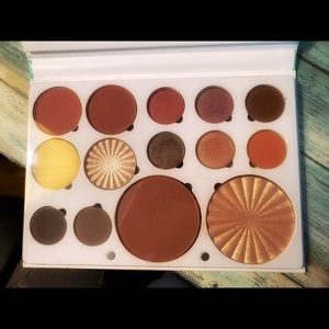 Ofra Boho Palette swatched but not used